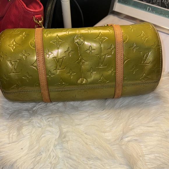 Louis Vuitton Monogram Bedford Green Vernis pre-owned handbag - Picture 10 of 14